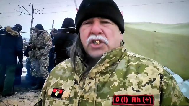 65 років пенсіонер, колишній шахтар, правосекторовець і корінний мешканець міста Бахмут на #блокада