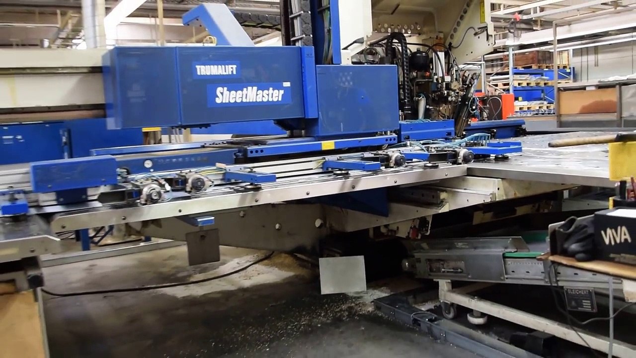 Laserpress Trumpf TC 600L -1600 FMC  2400 Watt   Baujahr 1998 (1)