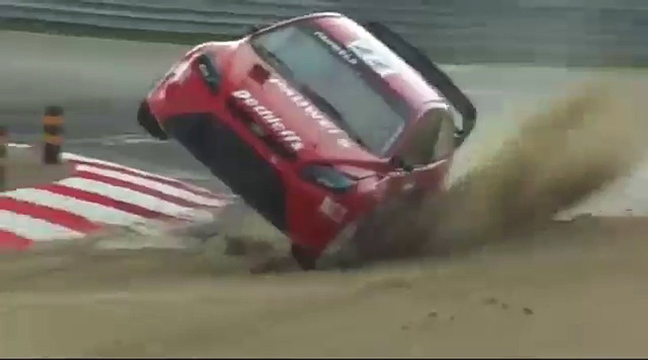 lucky driver