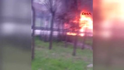 Bayrampaşa'da, Servis Otobüsü Alev Alev Yandı