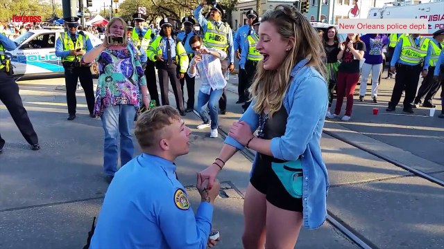 Etats-Unis: l’attendrissante demande en mariage d’un policier