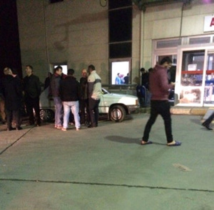 AK Parti Kocaali İlçe Gençlik Kolları Başkanı Silahlı Saldırıya Uğradı