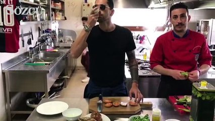 İtalyan futbolcu Marco Borriello da SaltBae yaptı