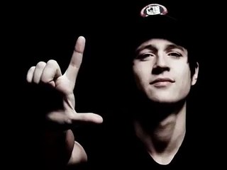 Nekfeu _ La New Old School Ft LeDevine