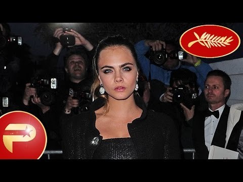 Cannes 2015 - Cara Delevingne sort avec sa girlfriend St.Vincent dans la nuit Cannoise