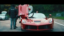 Corrida com três super carros McLaren P1, LaFerrari e Porsche 918 Spyder