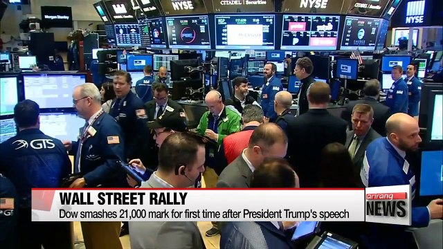 Dow smashes 21,000 mark for first time after Trump speech