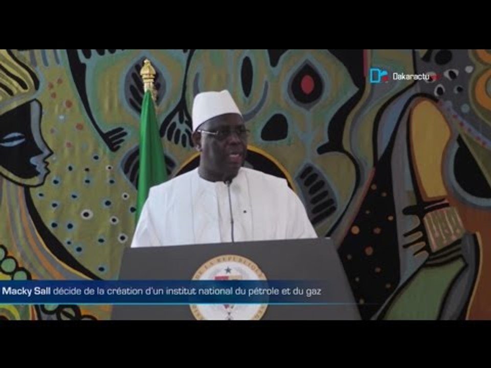 Macky Sall décide de la création d’un institut national du pétrole et du gaz
