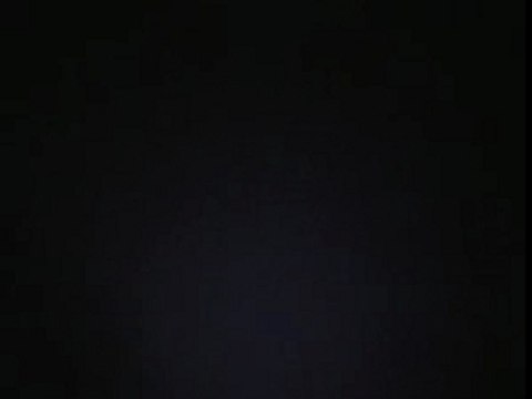 Montée des escaliers (dans le noir)