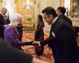 Kamal Haasan Meets with Queen Elizabeth at UK - Inidia Year of Culture 2017