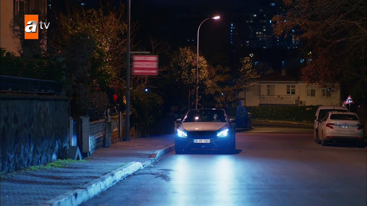 Sen beni aldattın! - Seviyor Sevmiyor 27. Bölüm - atv