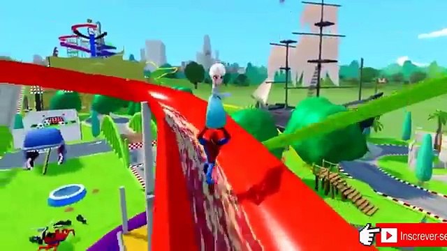 Homem Aranha sofre acidente? Carro sabotado pelo Coringa | com Frozen Elsa em Portugues Co