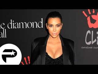 Kim Kardashian décolletée pour la soirée Diamond Ball