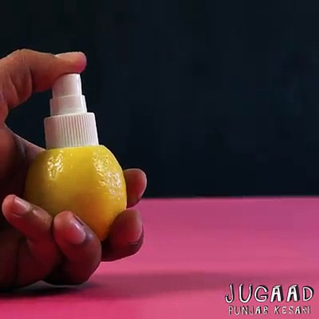 DIY Lemon Spray -Diy Lemon Lavender Room Spray