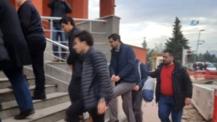 Kocaeli'de 7 Özel Okul Öğretmeni Fetö'den Adliyede