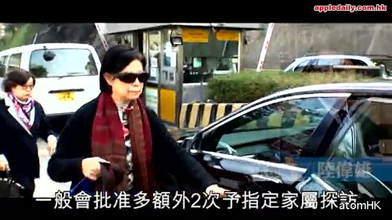 【曾蔭權 放風】行返監獄醫院 引來囚犯目光