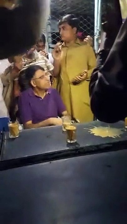 Asad Umar At Karachi Dhaba