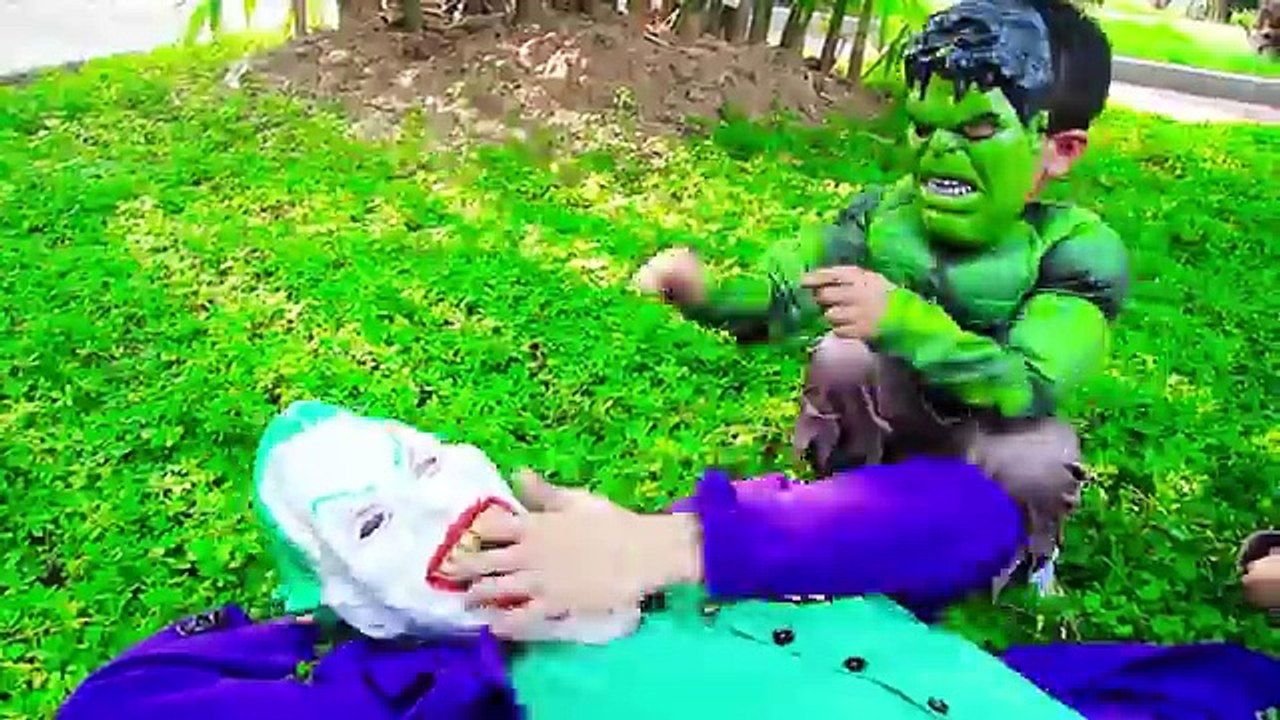 Spiderman and Frozen Elsa & Elsa Baby w  School fun, snow white, Superhero in Pool