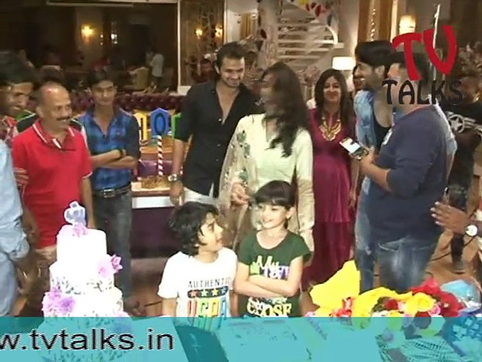 Full Video Of 1 year celebration of "Kuch Rang Pyar Ke Aise Bhi " | Shaheer Sheikh | Erica Fernandes