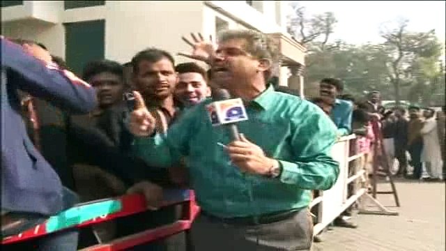 Amin Hafeez Unique Style Reporting From Lahore FINAL Ticket Sale