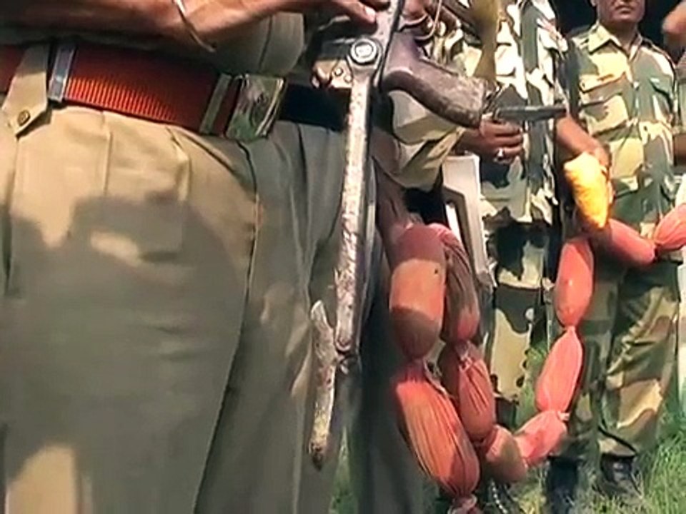 Indian troops shot dead three Pakistani smugglers carrying drugs worth millions
