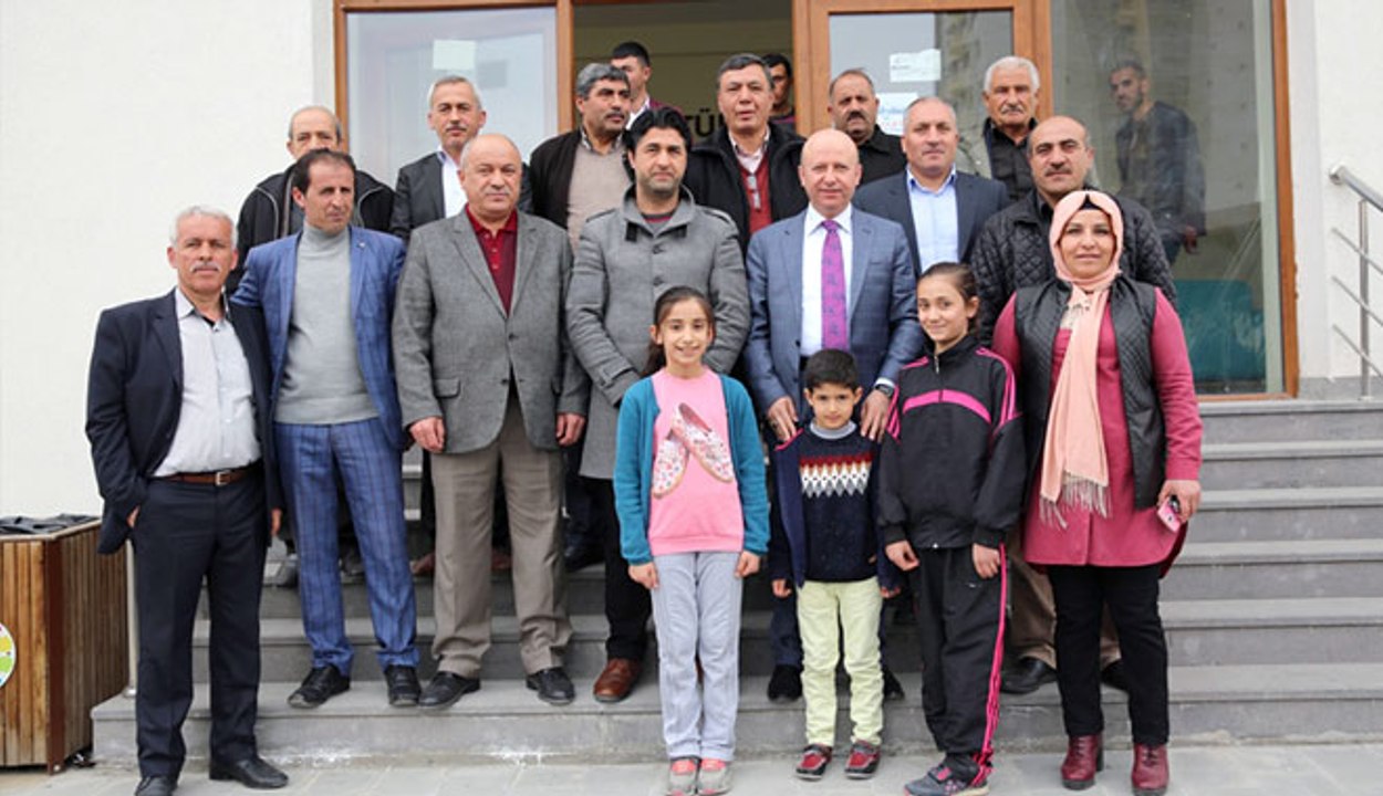 BAŞKAN ÇOLAKBAYRAKDAR, MUHTARLARLA BİR ARAYA GELDİ