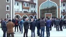 Sakarya'da Okul Müdürü Öğrenci Velisi Tarafından Darp Edildi