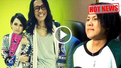 Download Video: Hot News! Air Mata Evelyn Tumpah Saat Bilang Masih Cinta Aming - Cumicam 04 Maret 2017