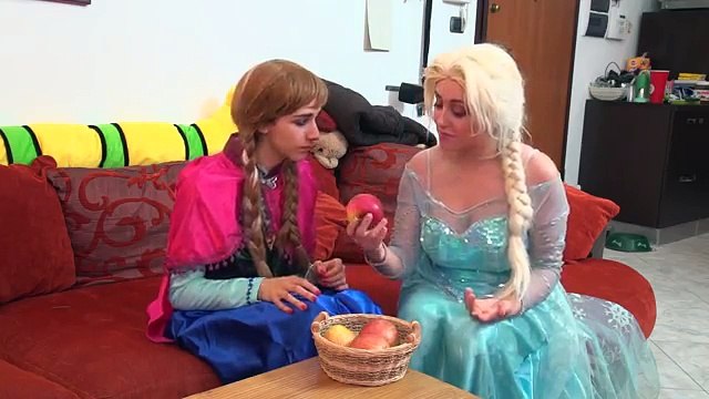 Anna Kidnapped Vs Maleficent Spell! W/ Spiderman and Frozen Elsa Vs hombre lobo! Funny Superher