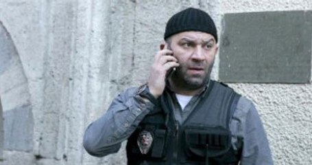 'Arka Sokaklar'ın 432. Bölüm Fragmanı Yayınlandı, Mesut'un Hayatı Tehlikede!