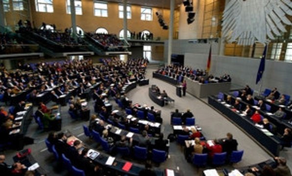 Alman Parlamentosu'na Bağlı Gazete Referandum İçin Hayır Propagandası Yaptı
