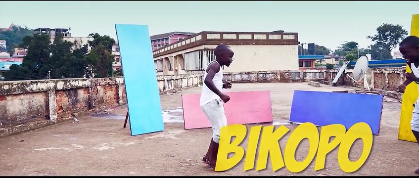Zari Dancers Dancing to Aziz Azion's Bikopo. New Ugandan Music Videos 2017