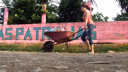 Au Mexique, de braves femmes surnommées Las Patronas viennent en aide aux migrants à bord du train