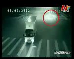 Teleportation caught on CCTV in China plzz watching and share