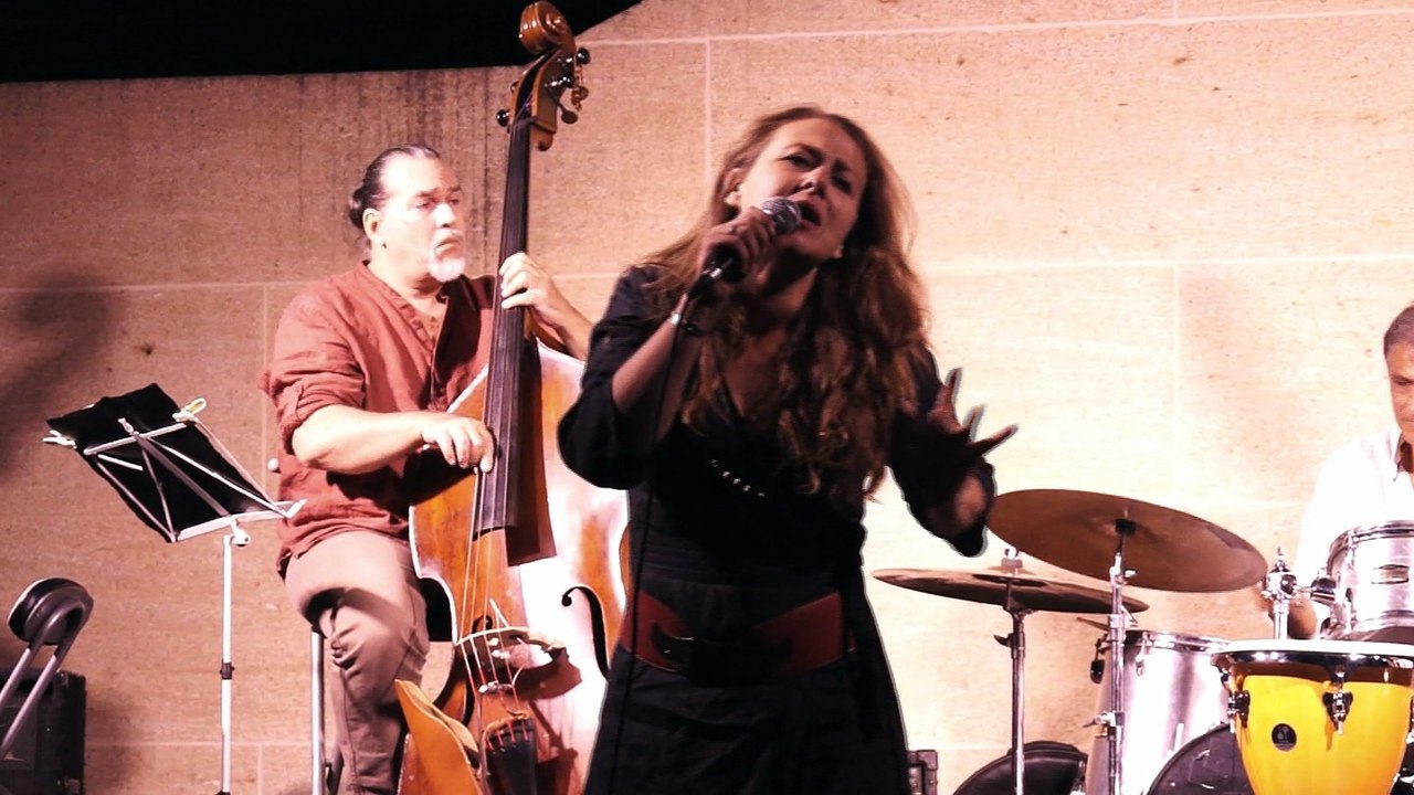 "Jardin d'hiver" d'Henri salvador interprétée par le groupe "Les Zah Zuh"