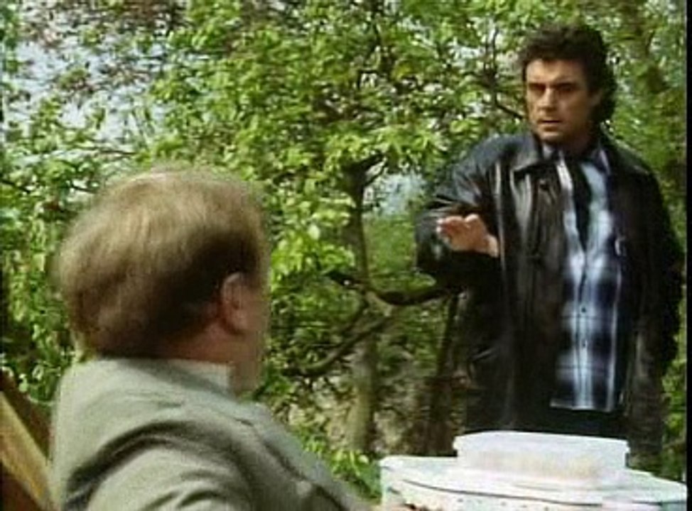 LOVEJOY s02e05