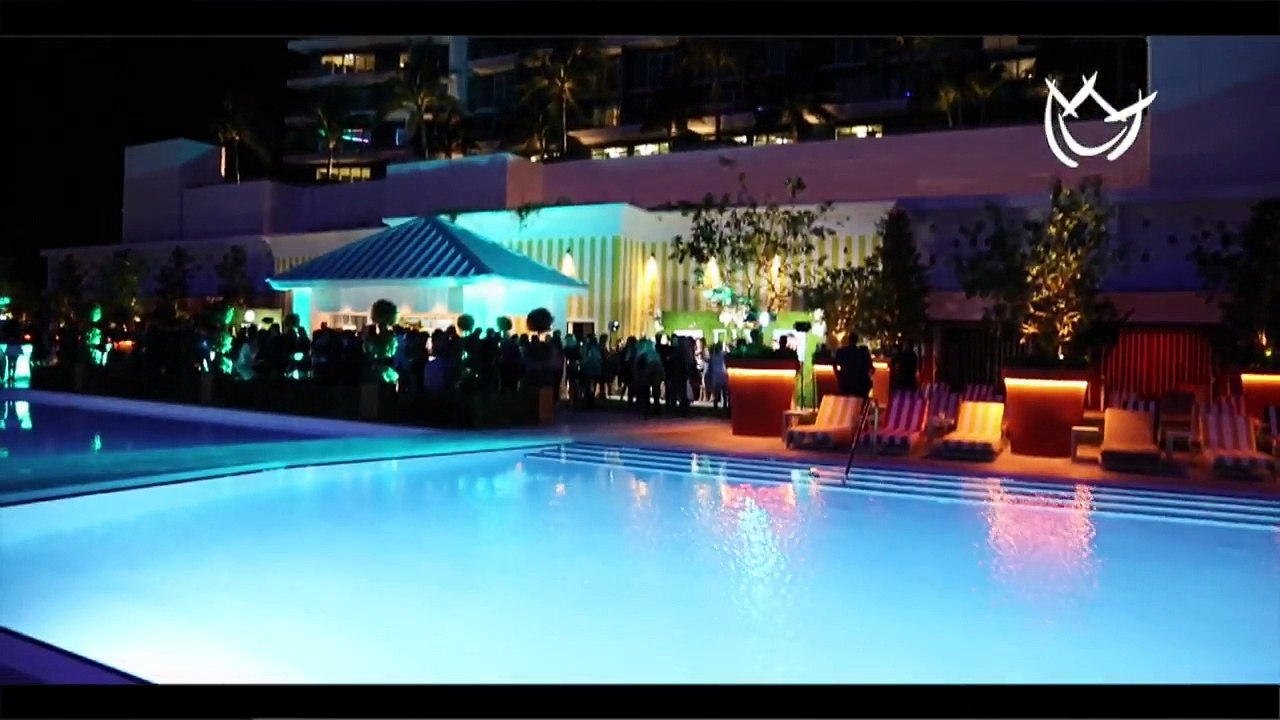 William Levy @willylevy29 se prueba las cremas d Elizabeth Gutierrez @Elygutierrez19 || MezcalTV