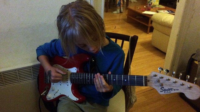 complet MILO fait son Kurt COBAIN System Of A Down - Holy Mountains #08