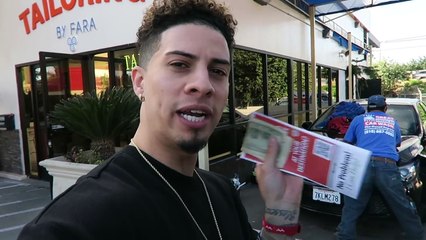 GIVING 1,000 DOLLARS TO WORKERS!!! (PRESIDENT TRUMP WOULDNT APPROVE)