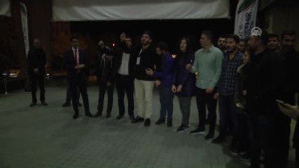 Adalet Bakanı Bozdağ'a Vatandaşlardan Destek