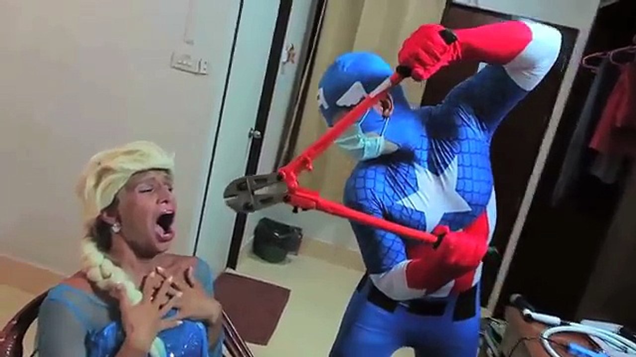 UGLY FROZEN ELSA vs DENTIST! w/ Spiderman & Captain America Doctor! Fun Superhero in Real Life