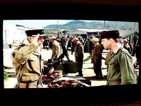 Désarmement et abandon des harkis - extraits du film L'adieu - vidéo Dailymotion