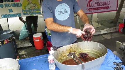 Ăn Món Nhím Biển Sống Đường Phố Ở Mỹ