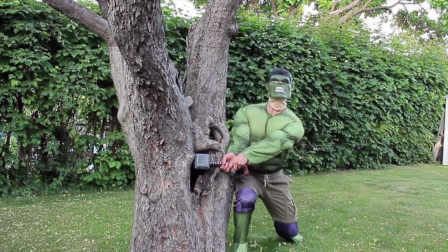 Супермен против Тора Молот смешные туалет шалость Джокер Бэтмен Альянс Дисней замороженные Принцесса Эл