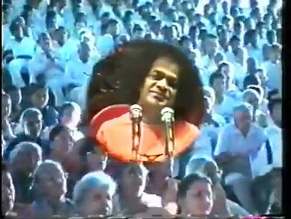 Govinda Hare Gopala Hare - Sung by Bhagavan Sri Sathya Sai Baba