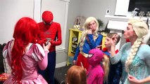 Frozen Elsa gets Candy Cane Arms!! Spiderman rides a unicorn Supergirl carried by Santa an
