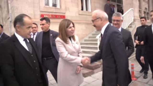 Almanya Demokrasiden Yana Mıdır, Terörden Yana Mıdır