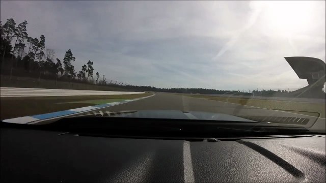 Quand tes freins lachent en plein circuit à 200km/h