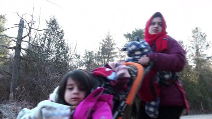 Paniqués par Trump, de plus en plus de migrants fuient au Canada