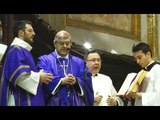 Napoli - Il cardinale Sepe celebra il 